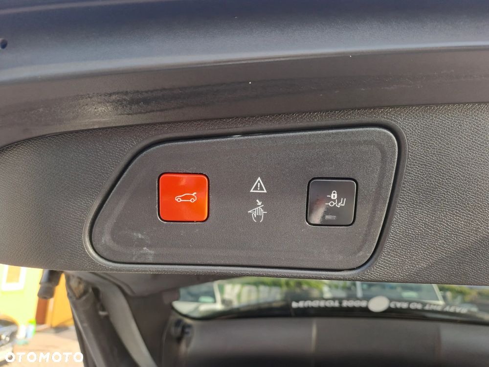 Peugeot 3008 BlueHDi 180 Stop & Start EAT6 GT - 10