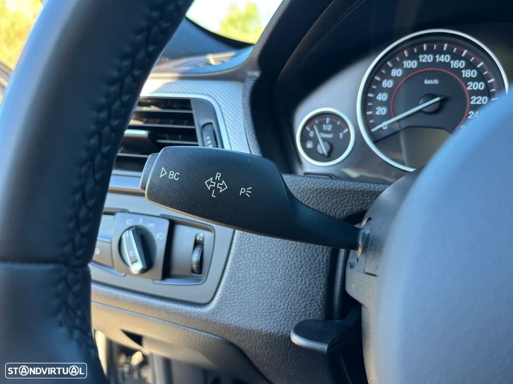 BMW 318 d Touring Pack M Auto - 22