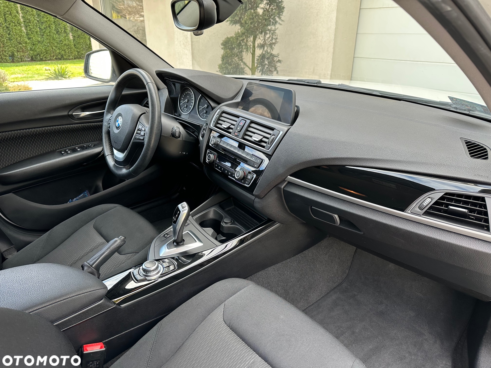BMW Seria 1 118d - 8