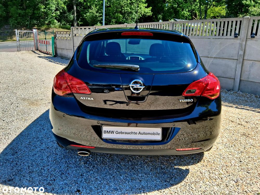 Opel Astra 1.4 Turbo - 28
