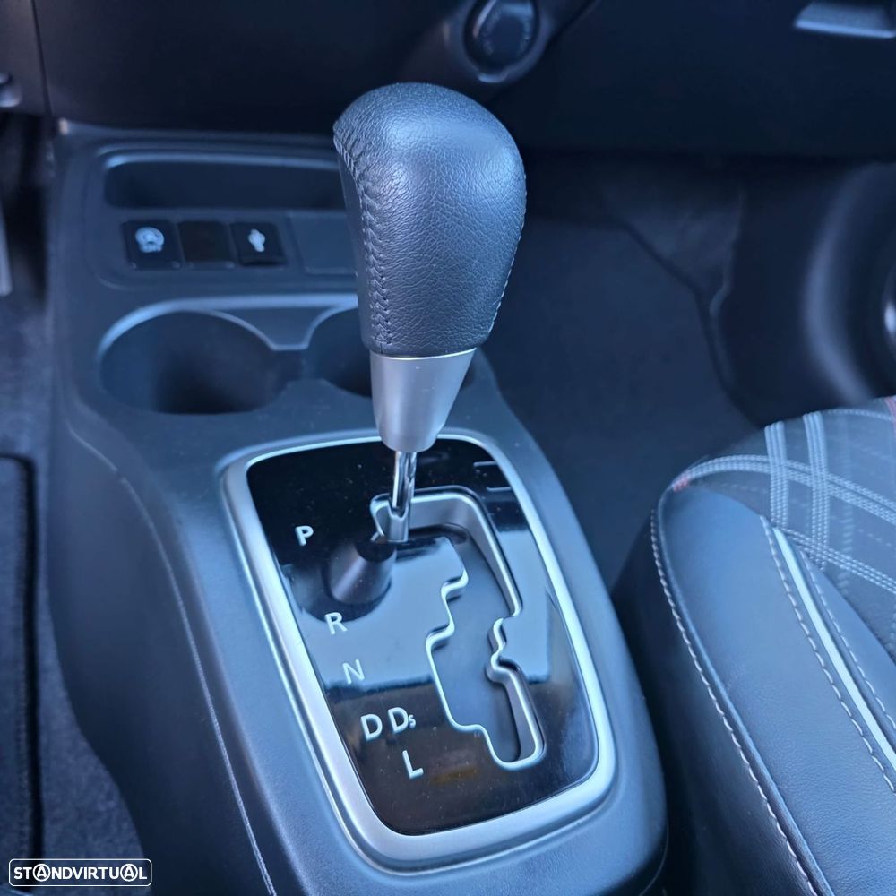 Mitsubishi Space Star 1.2 Intense CVT - 6