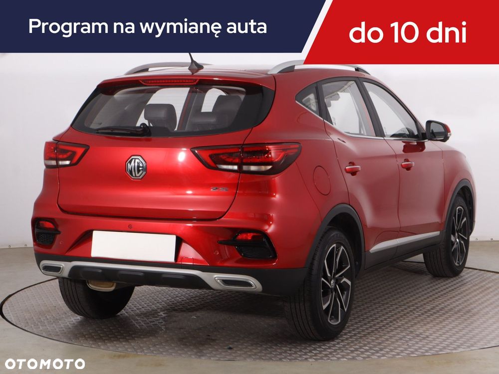 MG ZS - 7