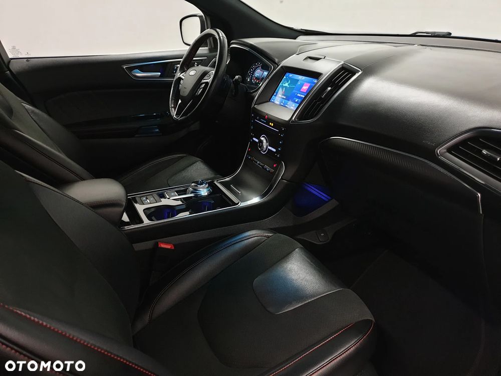 Ford Edge 2.0 EcoBlue Bi-Turbo 4x4 ST-LINE - 40