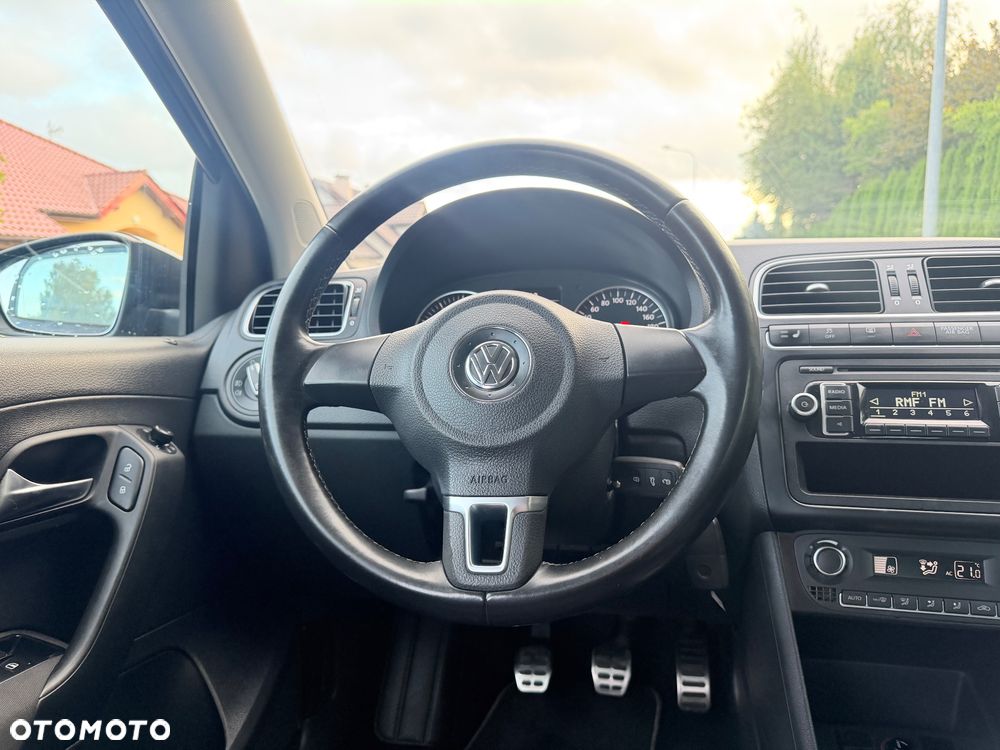 Volkswagen Polo - 12