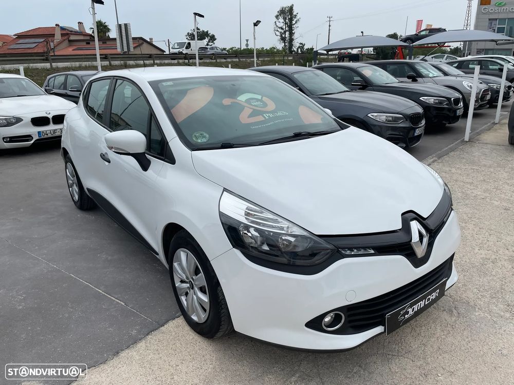 Renault Clio 1.5 dCi Dynamique S - 8