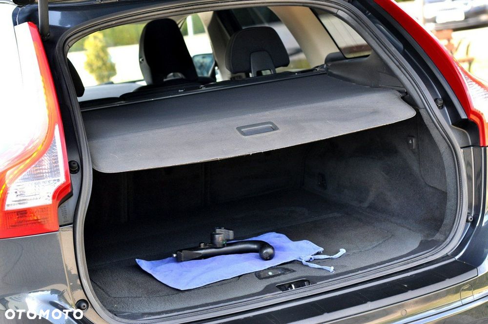 Volvo XC 60 D3 R-Design - 34