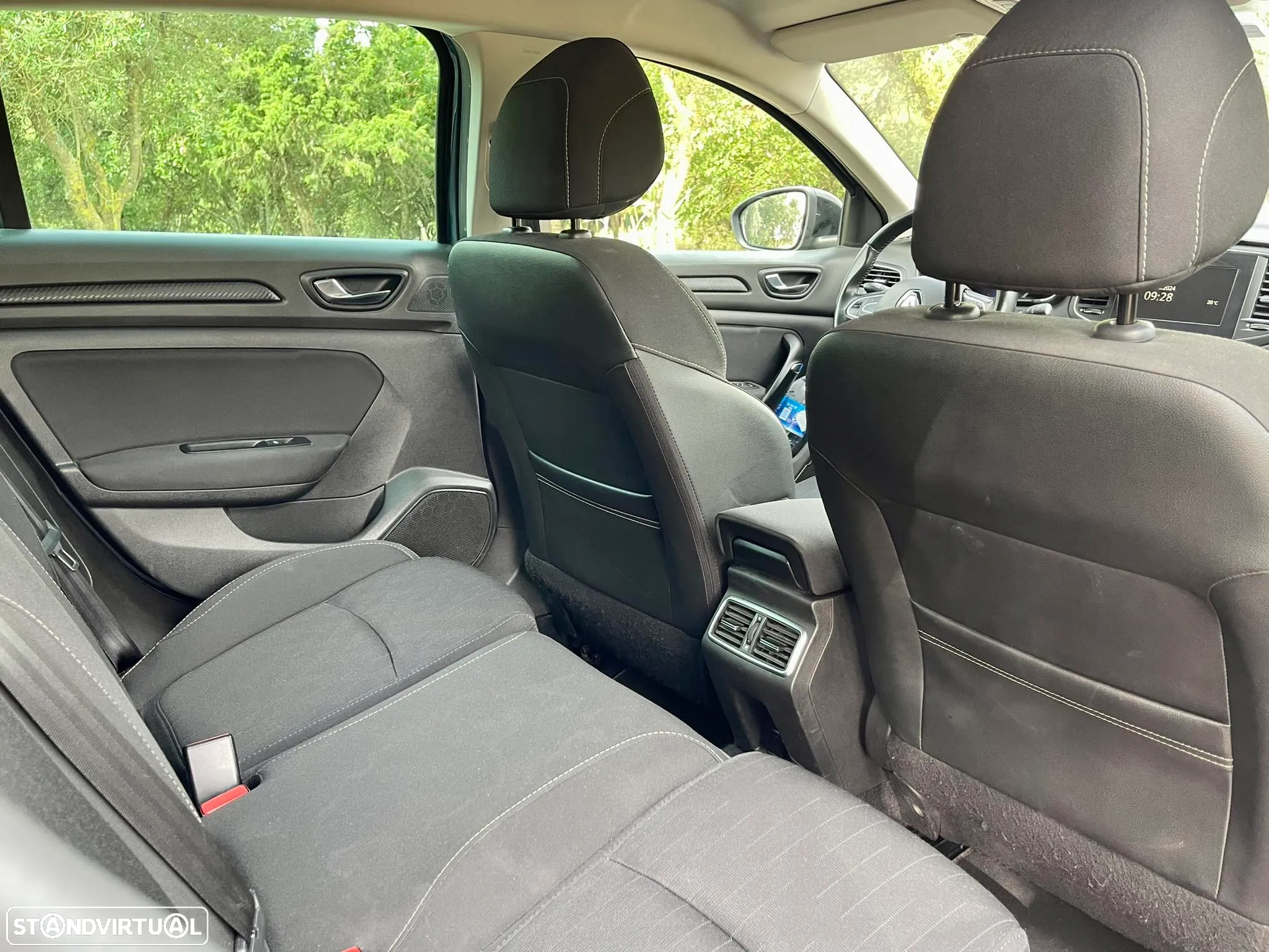Renault Mégane Sport Tourer 1.5 dCi Limited - 11