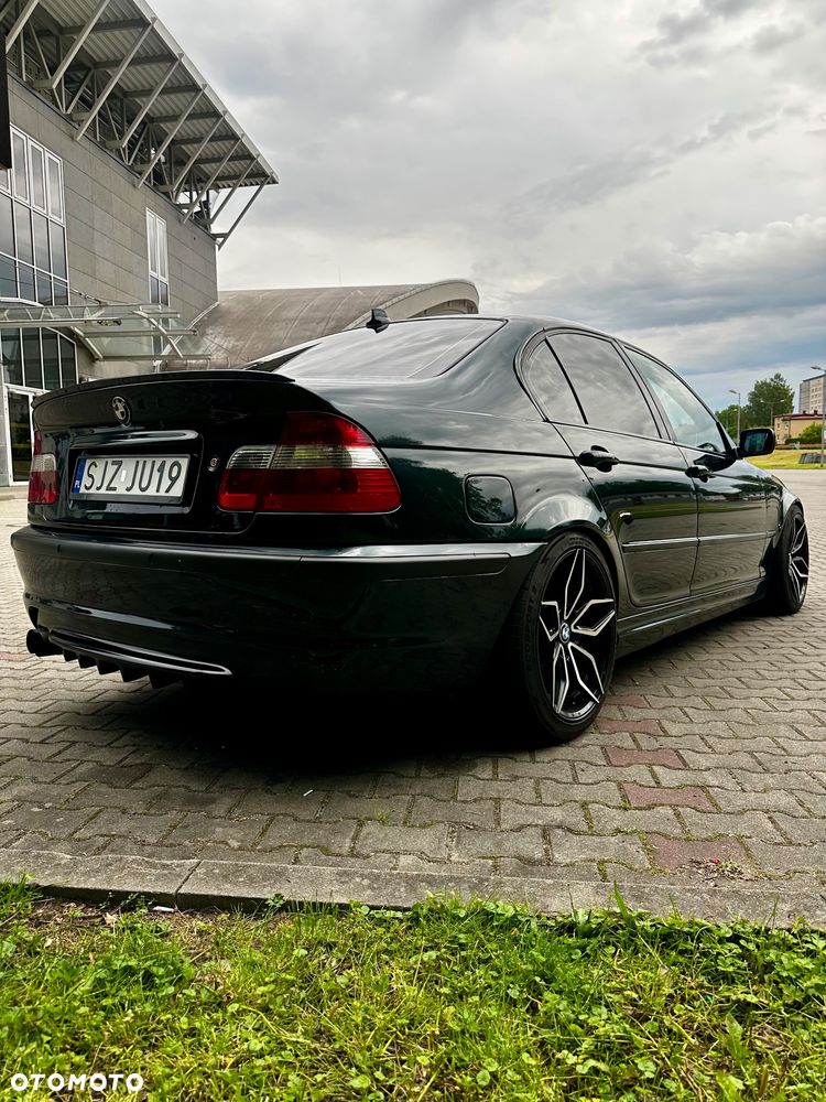BMW Seria 3 330d - 6