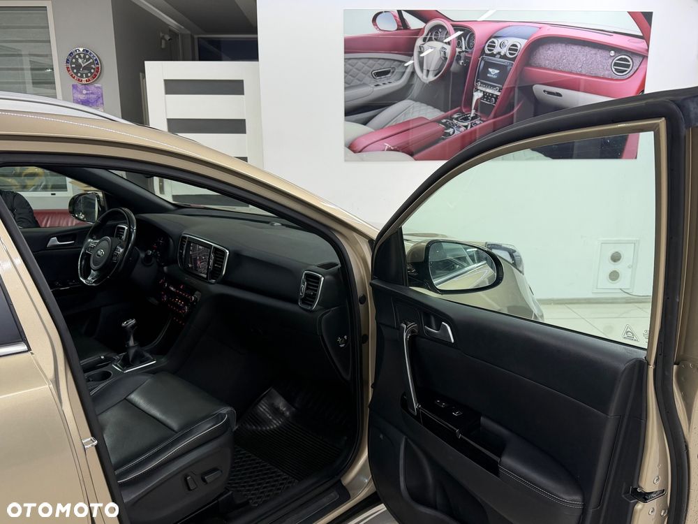 Kia Sportage 2.0 CRDI GT Line 4WD - 28