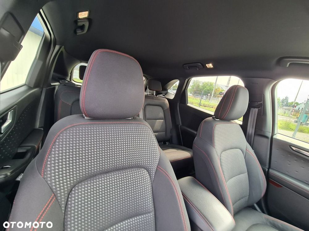 Ford Kuga 2.5 Duratec PHEV ST-LINE - 33