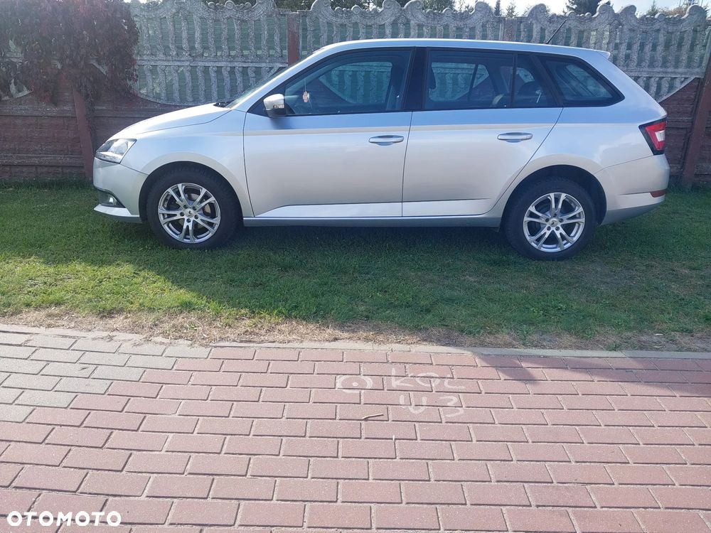 Skoda Fabia - 2