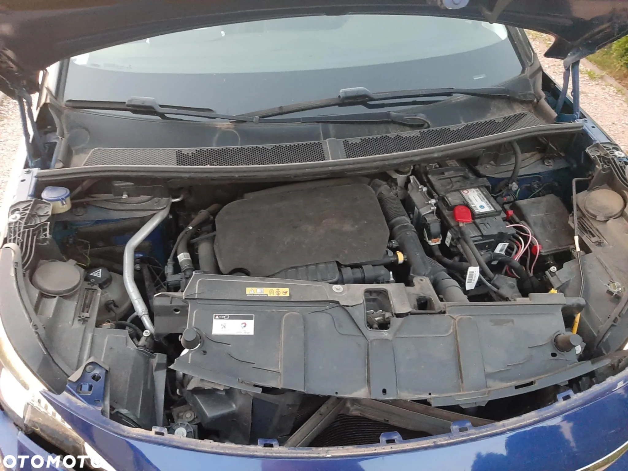 Peugeot 3008 1.2 PureTech Allure S&S - 8