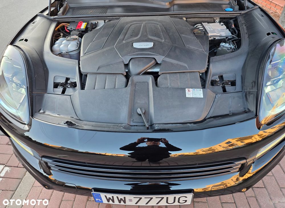 Porsche Cayenne Tiptronic S Platinum Edition - 23