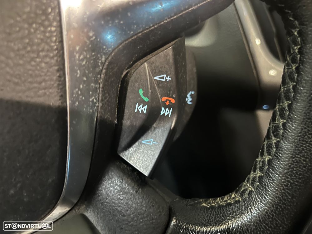 Ford Focus 1.6 TDCi Titanium - 23