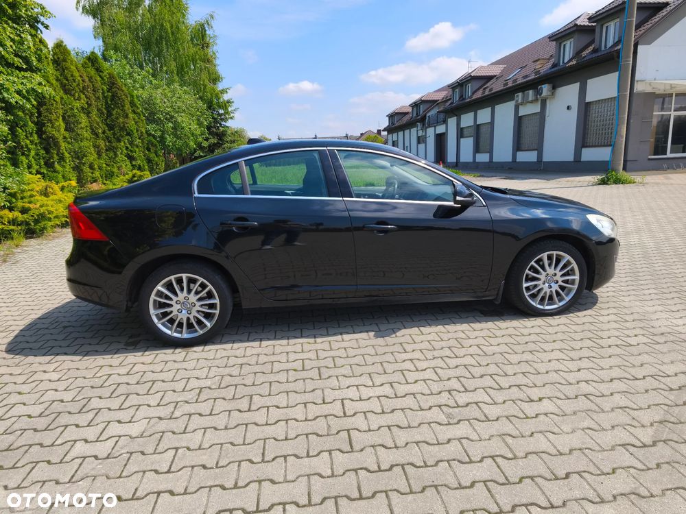 Volvo S60 - 18