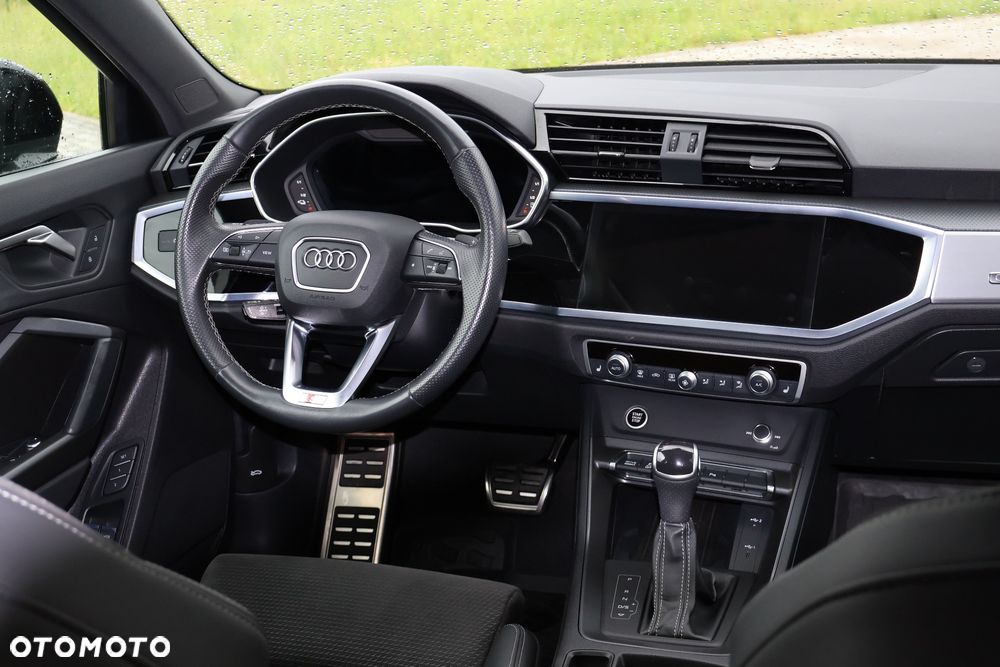 Audi Q3 Sportback 45 TFSIe S tronic S line - 5