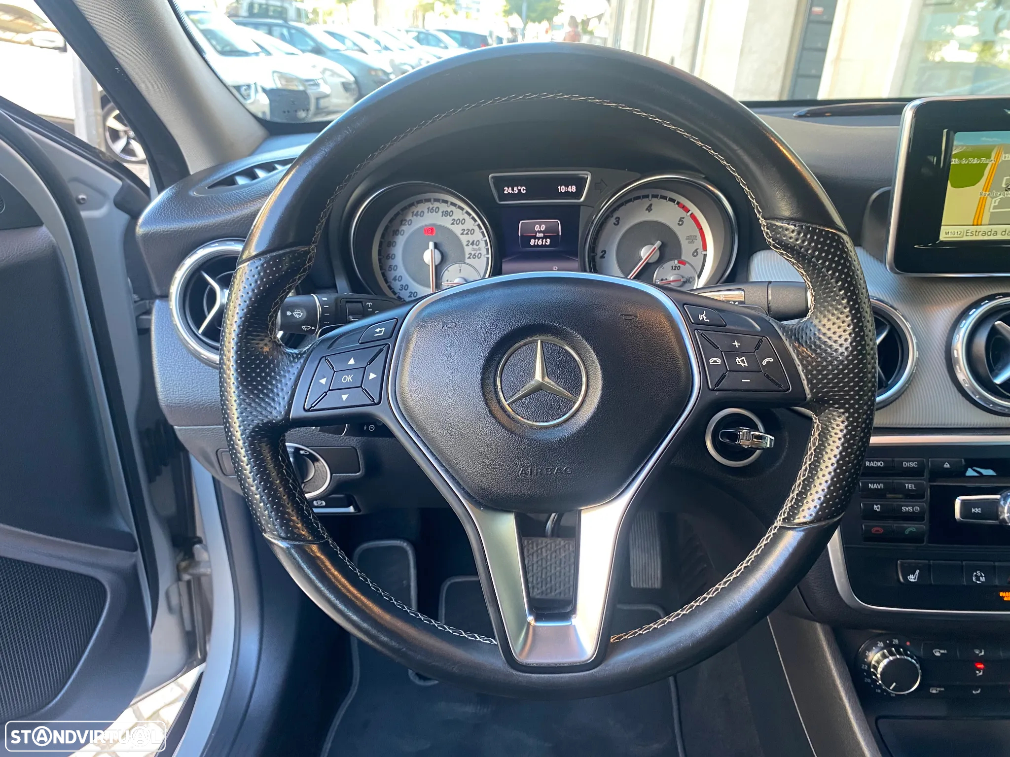 Mercedes-Benz GLA 180 (CDI) d 7G-DCT Urban - 41