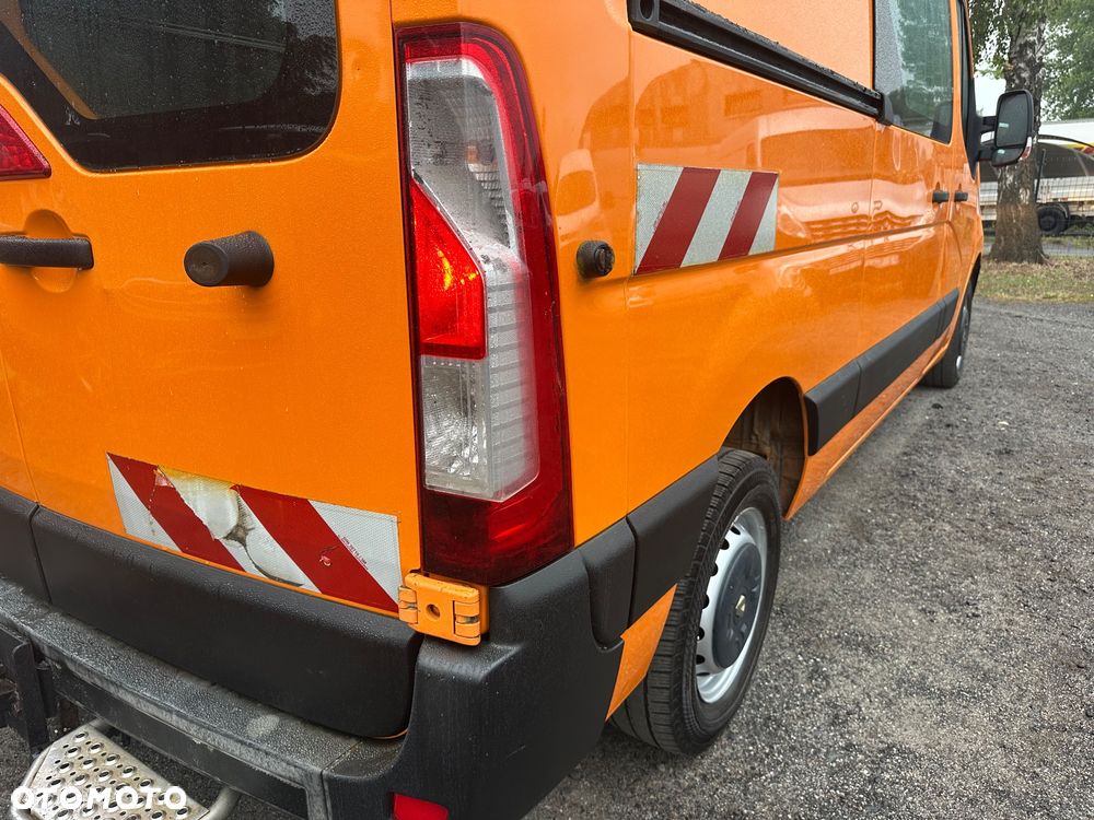 Renault Master 2,3 125ps 2013/14r L2H2 klima hak 2500kg - 16
