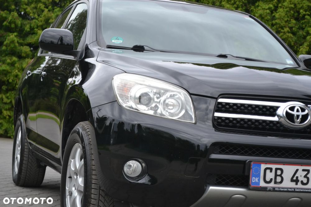 Toyota RAV4 2.0 VVT-i Luna - 13