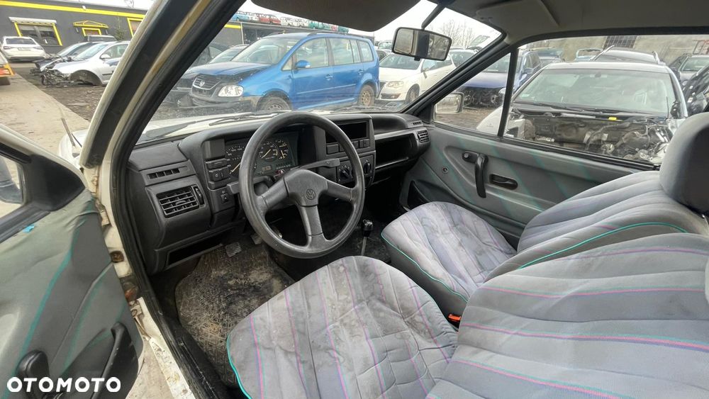 Volkswagen Polo   Na Części Kolor : L90E - 5
