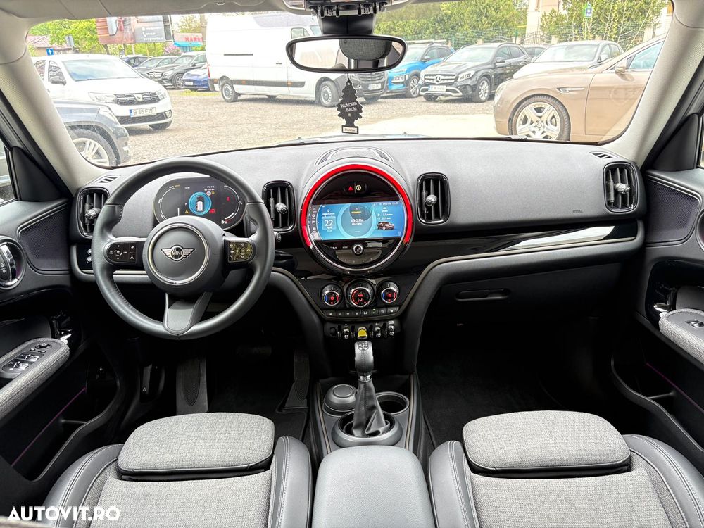 Mini Countryman Cooper SE ALL4 AT - 8