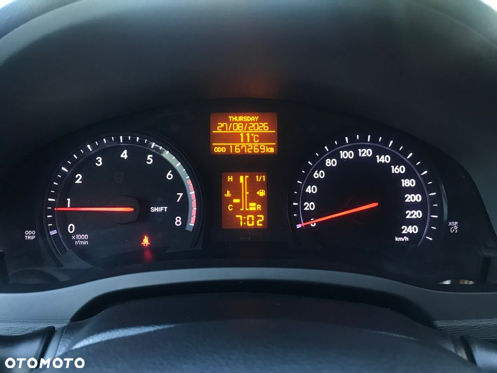 Toyota Avensis 1.8 Premium - 30