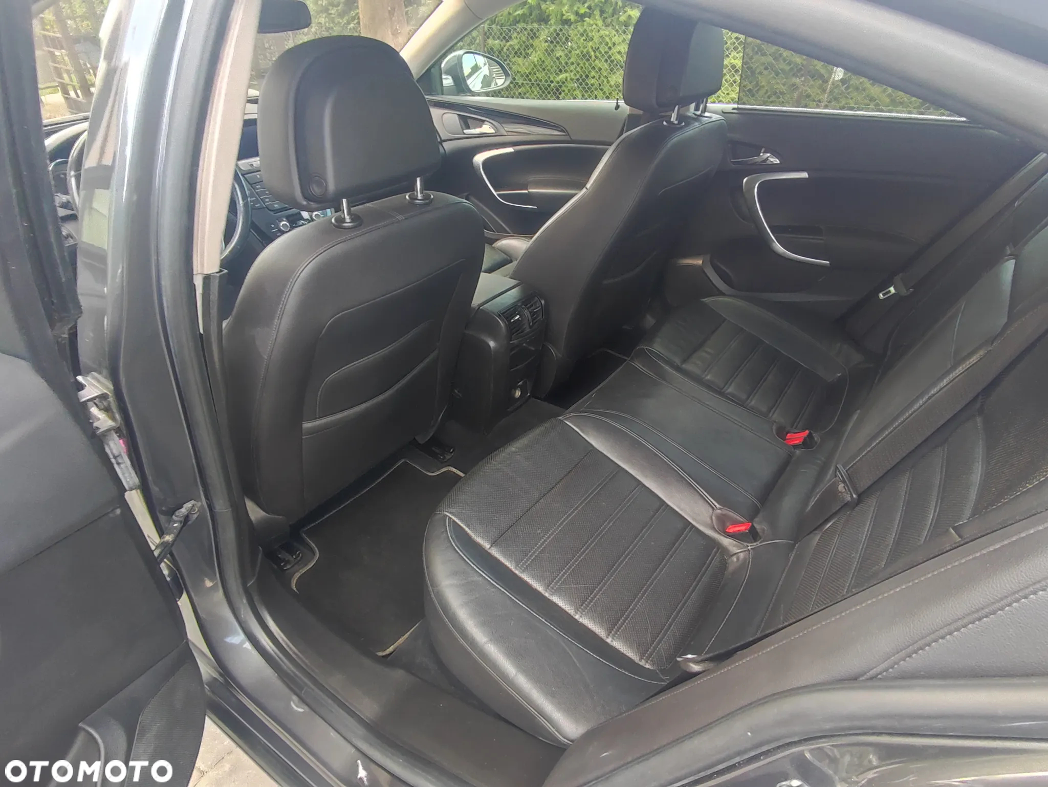Opel Insignia 2.0 CDTI Cosmo - 11