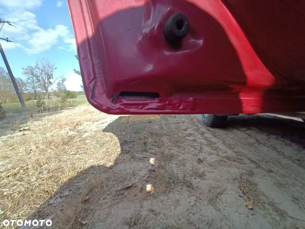 Ford Explorer Standard - 14