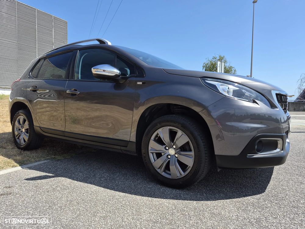 Peugeot 2008 1.2 PureTech Style - 7