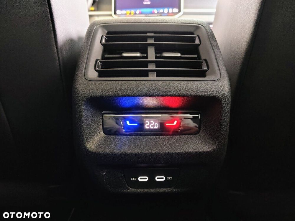 Volkswagen Tayron 1.5 eTSI mHEV Life Plus DSG - 27