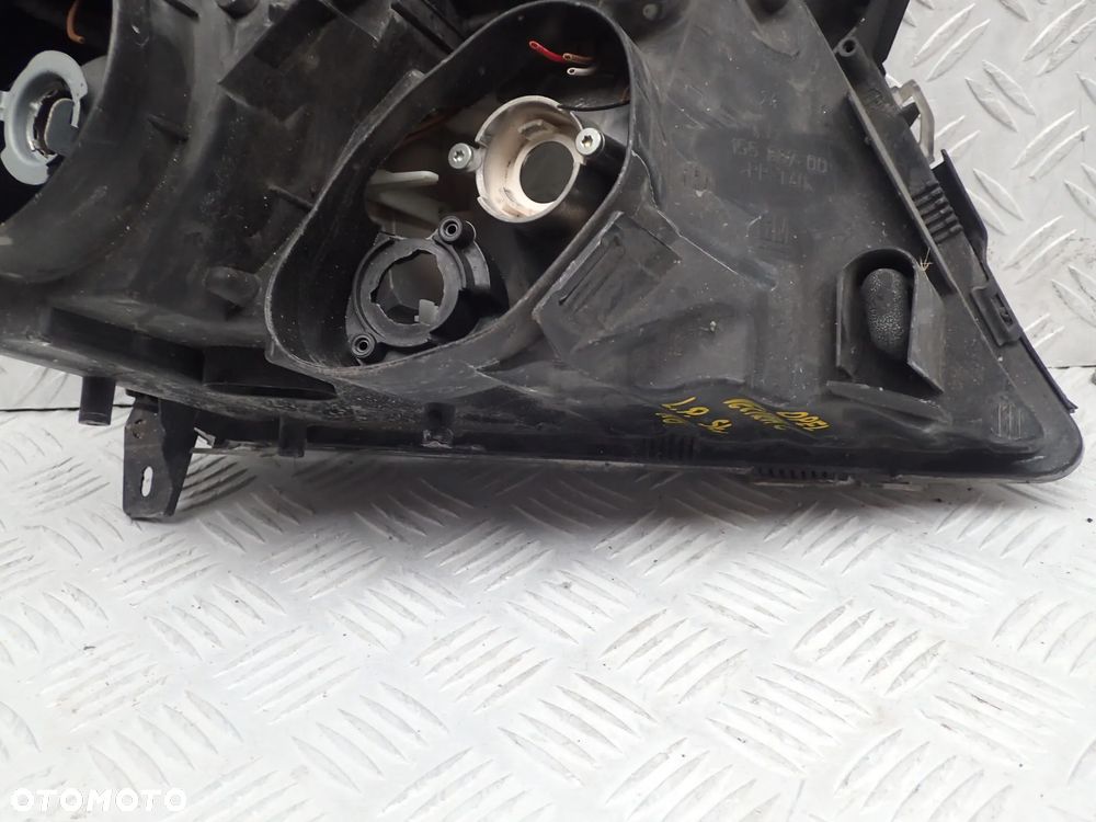 LAMPA LEWY PRZÓD OPEL VECTRA C EUROPA - 5