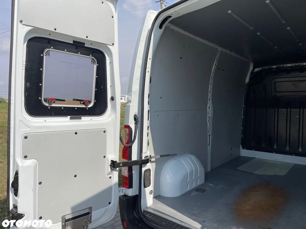 Renault Master - 30