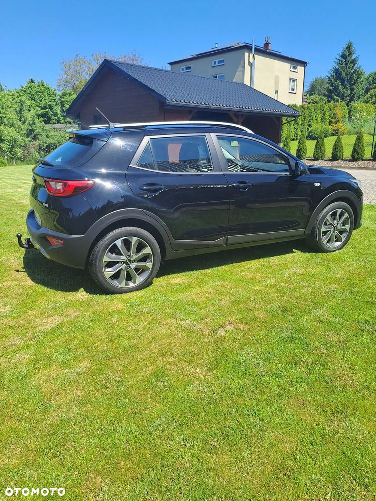 Kia Stonic - 5