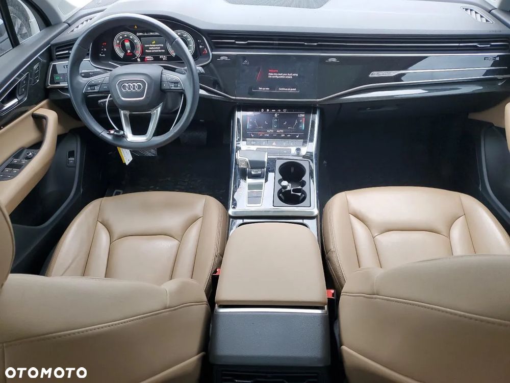 Audi Q7 - 8