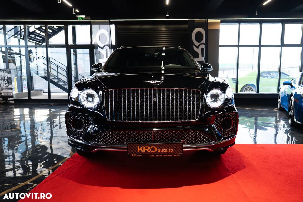 Bentley Bentayga Azure - 2