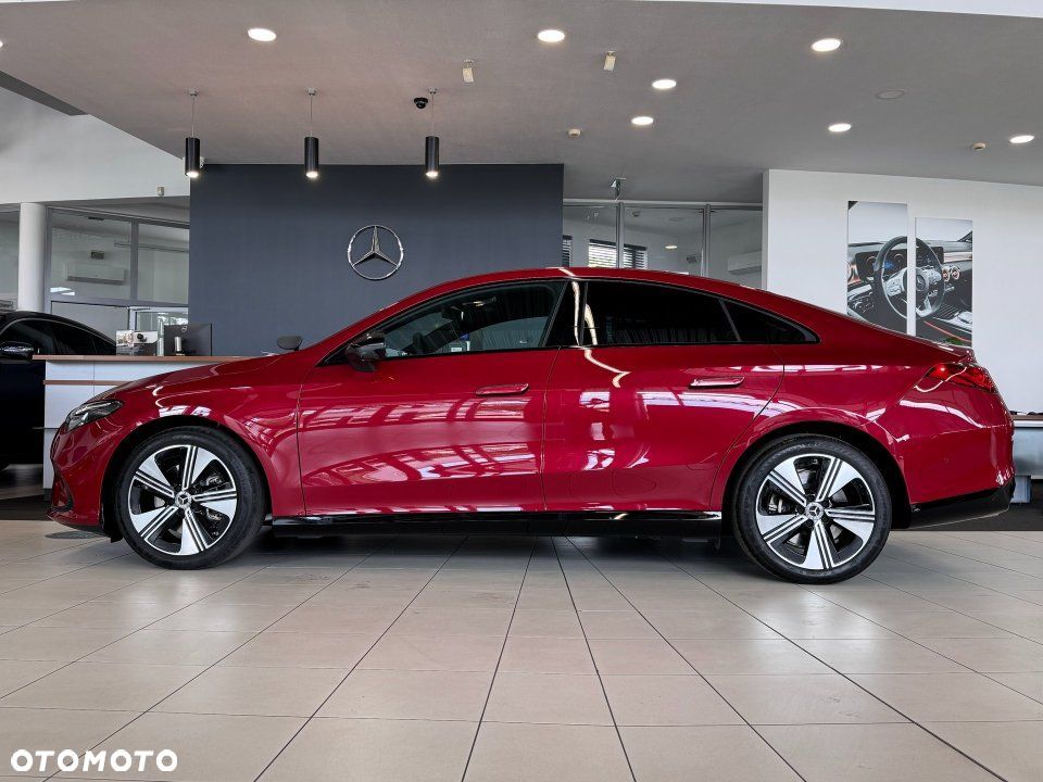 Mercedes-Benz CLA - 2