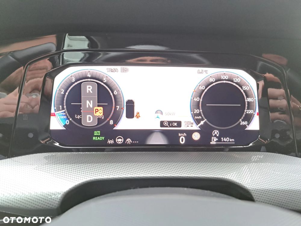 Volkswagen Golf - 23