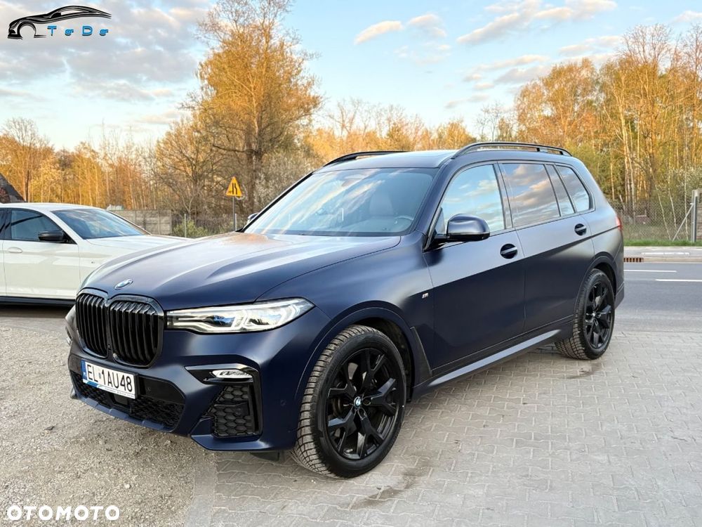BMW X7 M50i sport - 10