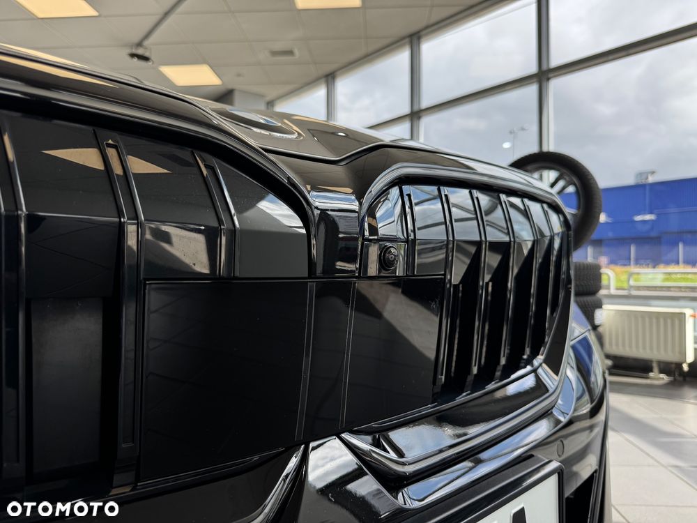 BMW Seria 5 540d xDrive - 14