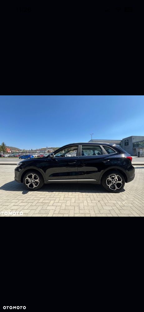 MG ZS Hybrid+ - 4