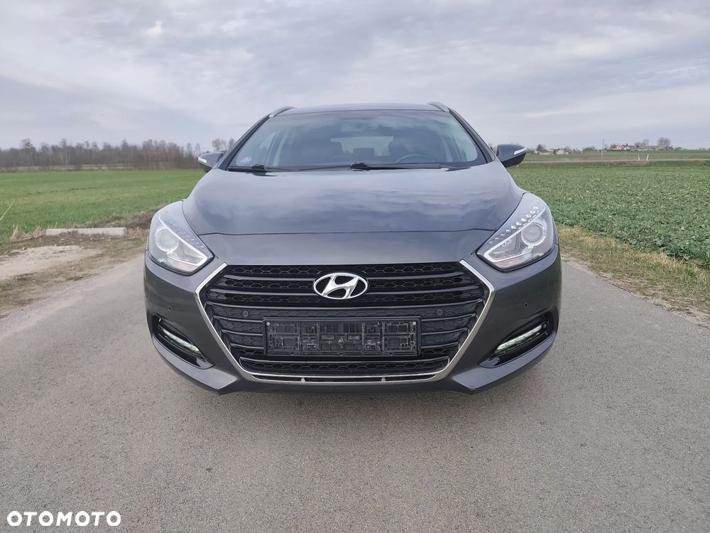 Hyundai i40 1.6 GDI Comfort + - 3