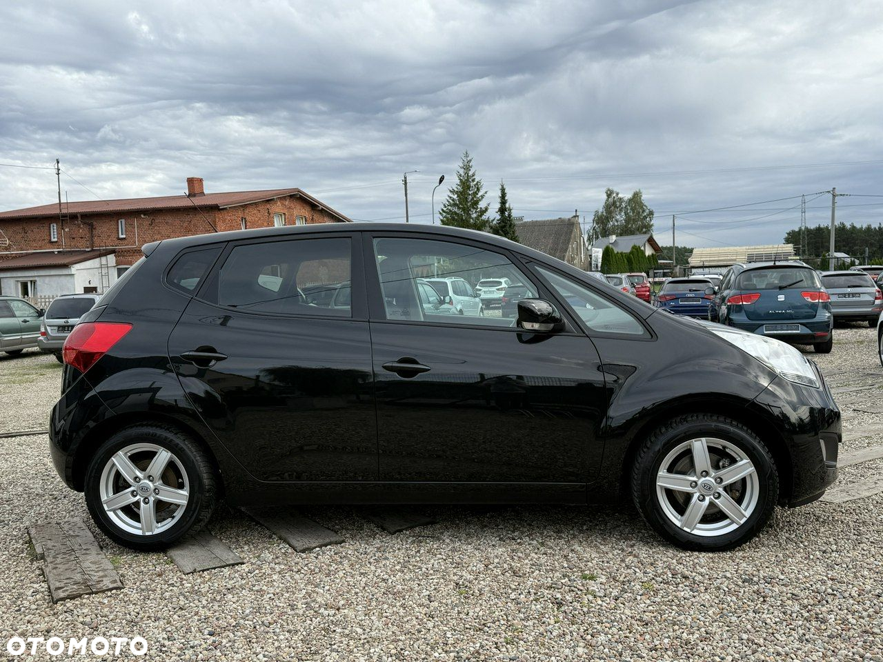 Kia Venga - 14
