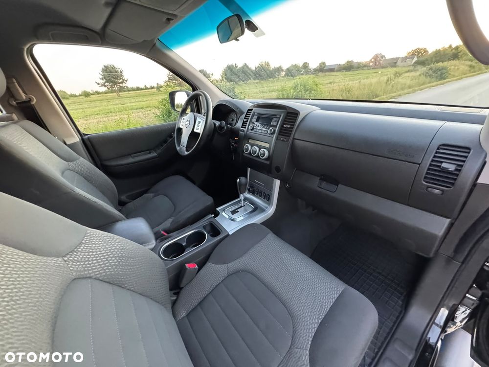 Nissan Navara - 10