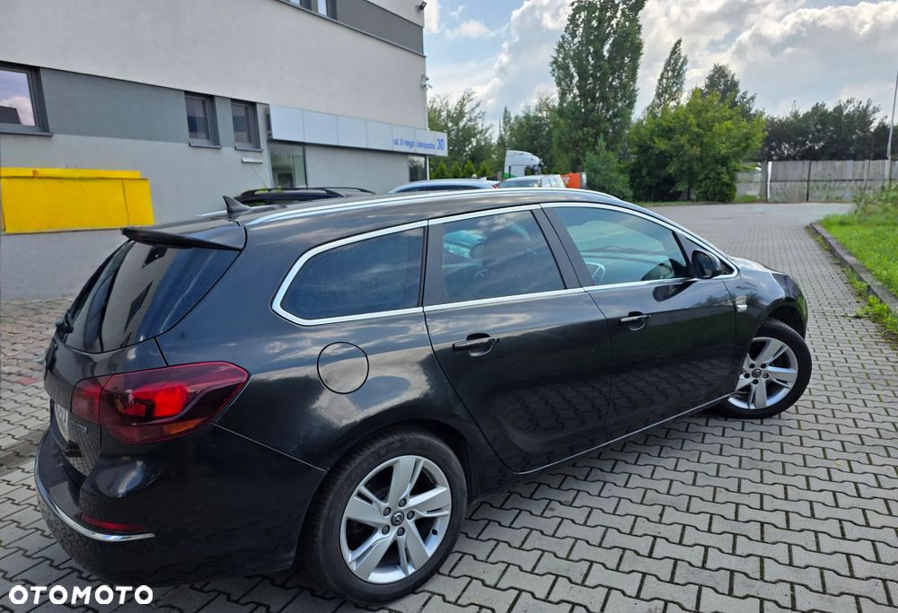 Opel Astra 1.6 T Sport - 3