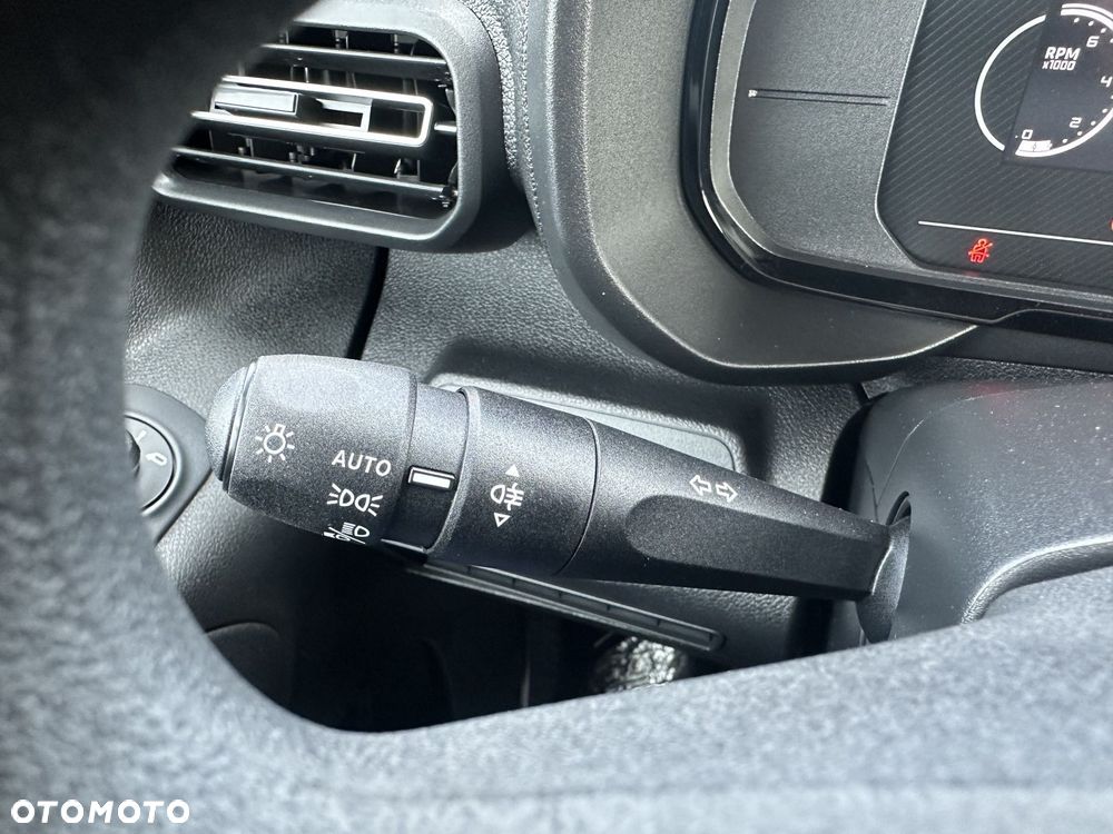 Opel Combo Cargo Combo Cargo L1 650kg 1.5 Diesel S&S 102 KM MT6 - 11