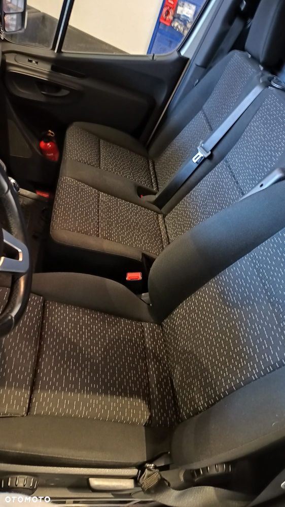 Mercedes-Benz Sprinter - 16