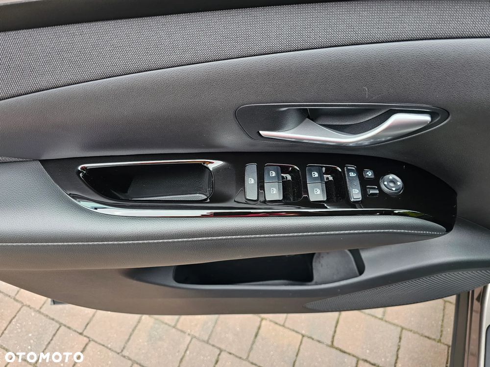 Hyundai Tucson 1.6 T-GDi Executive 2WD - 23