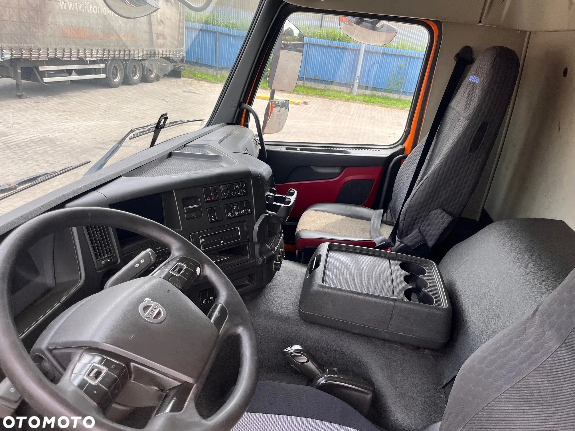 Volvo FMX - 8