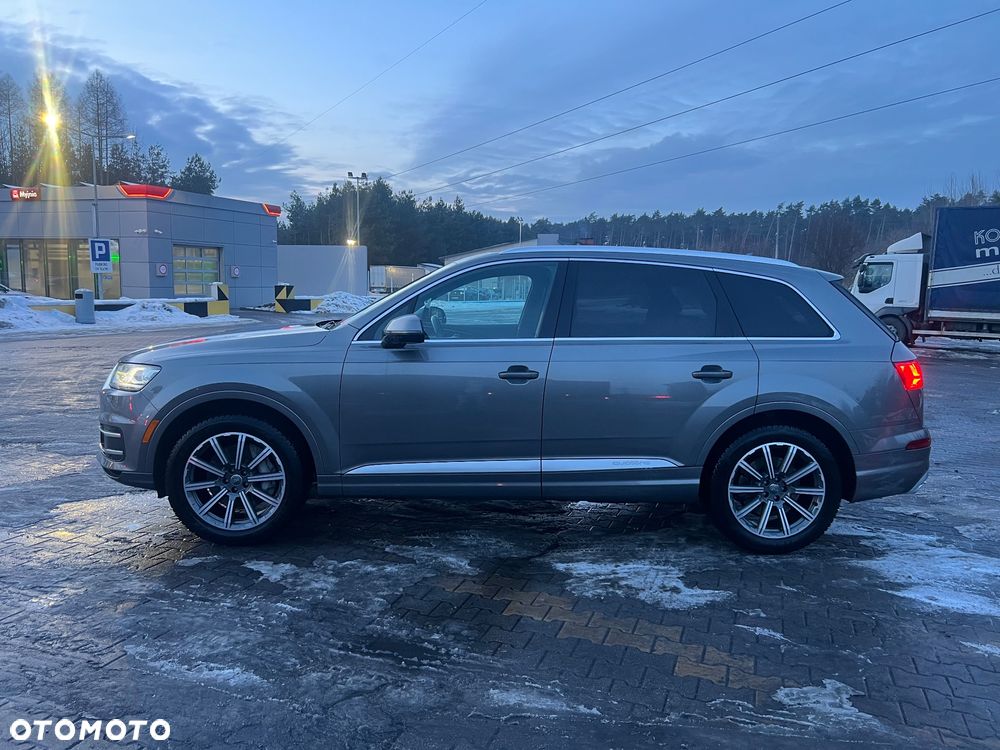 Audi Q7 - 4