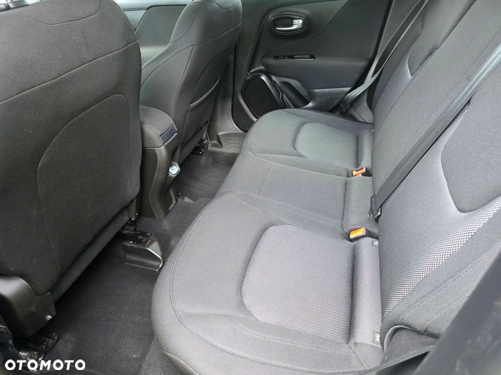 Jeep Renegade 1.3 T-GDI Automatik Longitude - 9